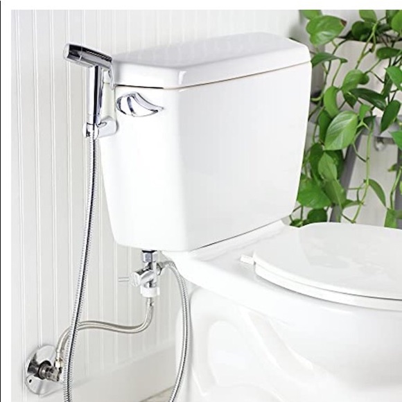 Clean Spa Hand-Held Bidet - Picture 3 of 7